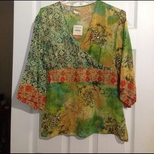 HP 💐💐NEW MARKDOWN✍🏻Cold Water Creek top NWT